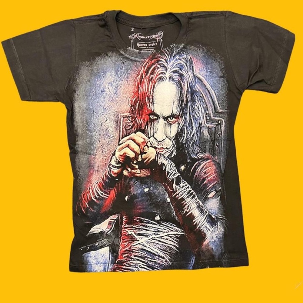 The crow graphic Tshirt !